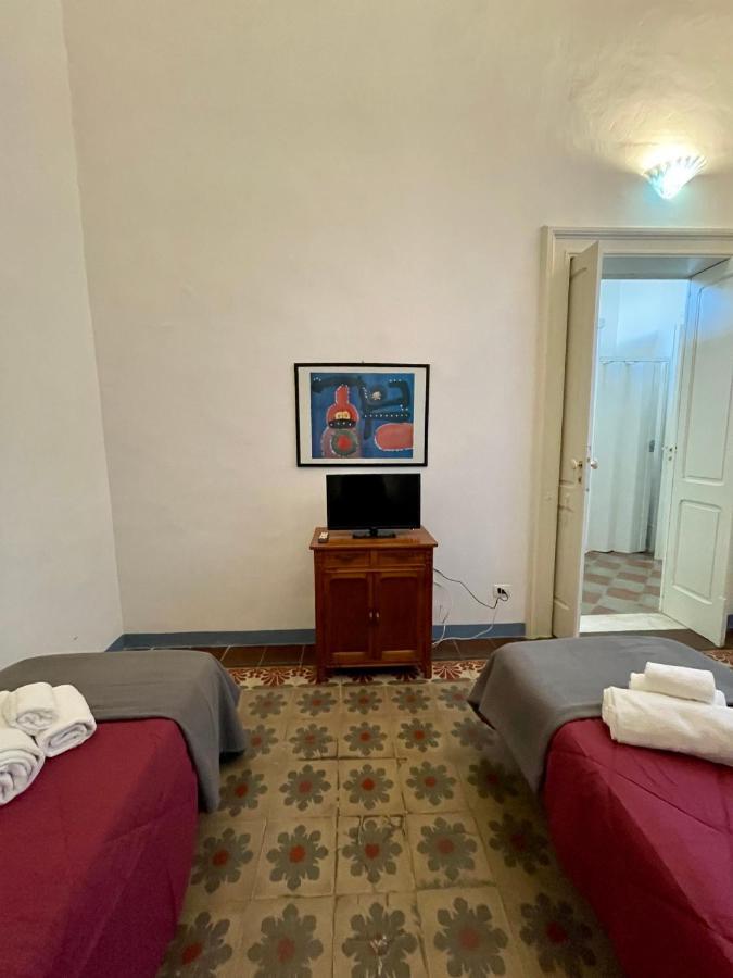 4 Balconi House-Appartamento Salentino Nel Centro Di 레체 외부 사진